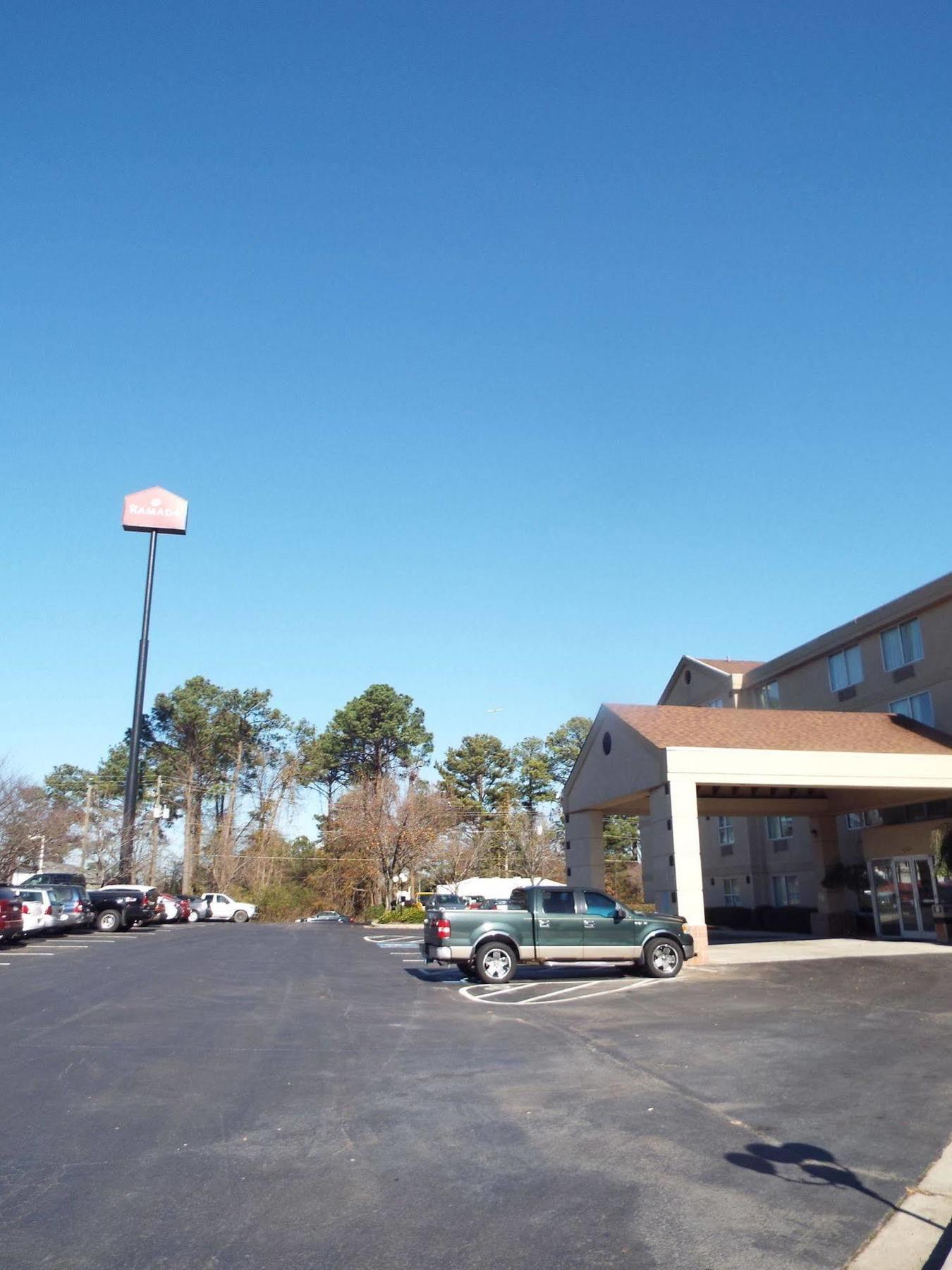 Quality Suites Atlanta Airport East Forest Park Kültér fotó